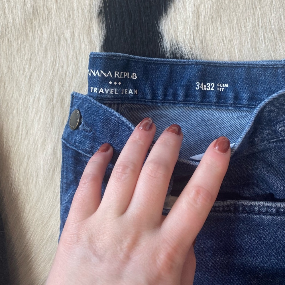 Banana Republic Men’s SLIM TRAVEL JEANS (2) - Picture 11 of 12